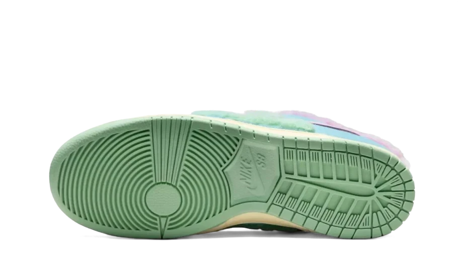 Nike SB Dunk Low Verdy Visty – limitierter Sneaker bei Shade Studios