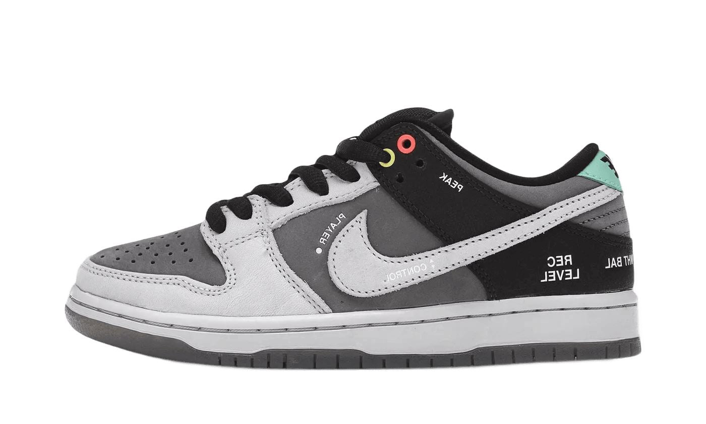 Nike SB Dunk Low VX1000 – limitierter Sneaker bei Shade Studios