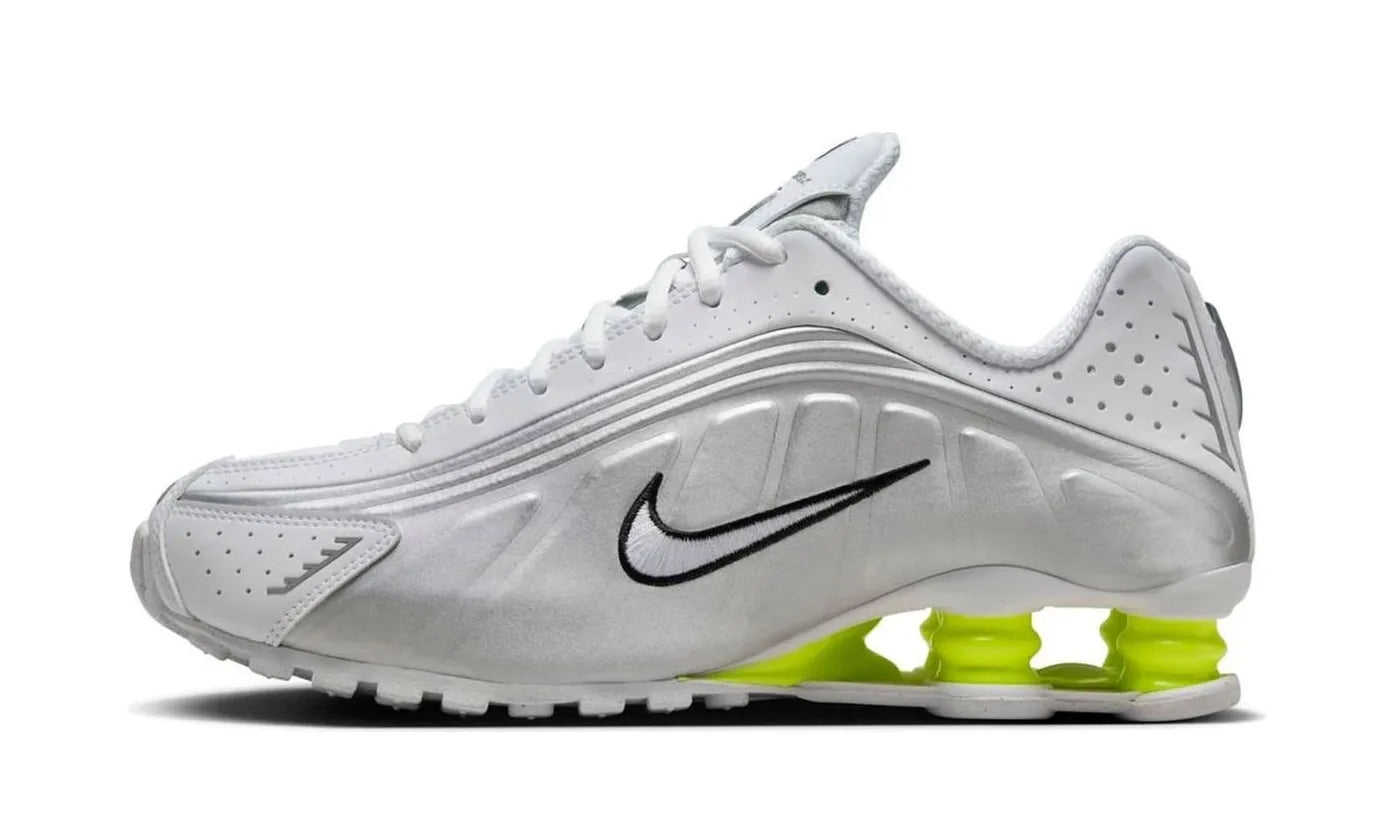 Nike Shox R4 White Metallic Silver Volt – limitierter Sneaker bei Shade Studios