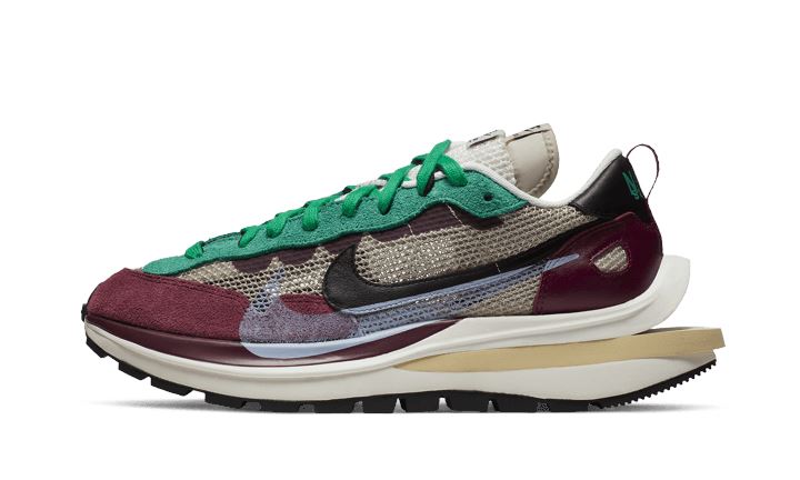 Nike Vaporwaffle Sacai Villain Red Neptune Green – limitierter Sneaker bei Shade Studios