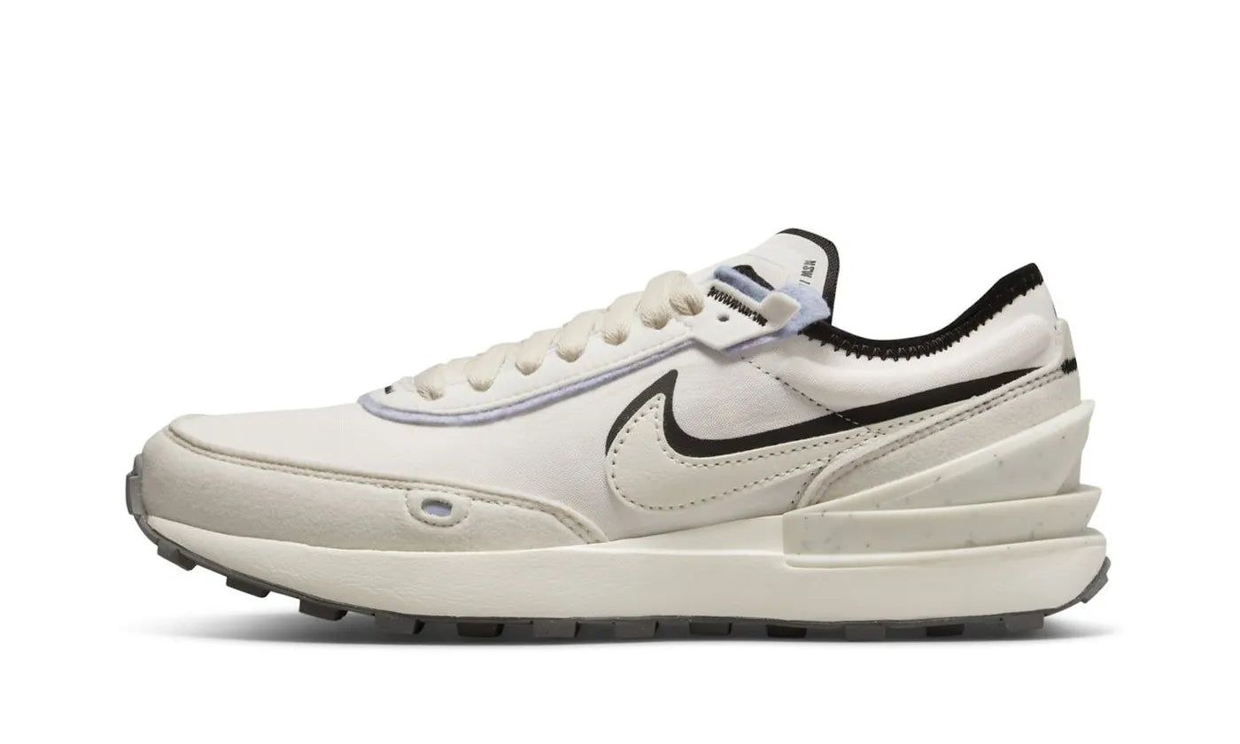 Waffle One AI SE Phantom Black - DQ0470-001