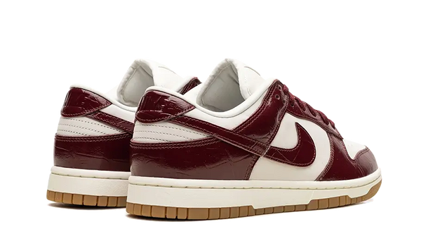 Nike Nike Dunk Low LX Dark Team Red - FJ2260-004