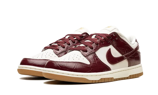 Nike Nike Dunk Low LX Dark Team Red - FJ2260-004