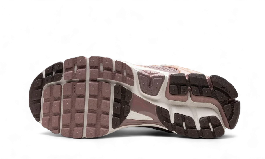 Nike Zoom Vomero 5 Dusted Clay – limitierter Sneaker bei Shade Studios
