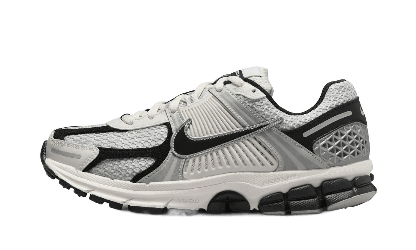 Nike Zoom Vomero 5 Photon Dust Black