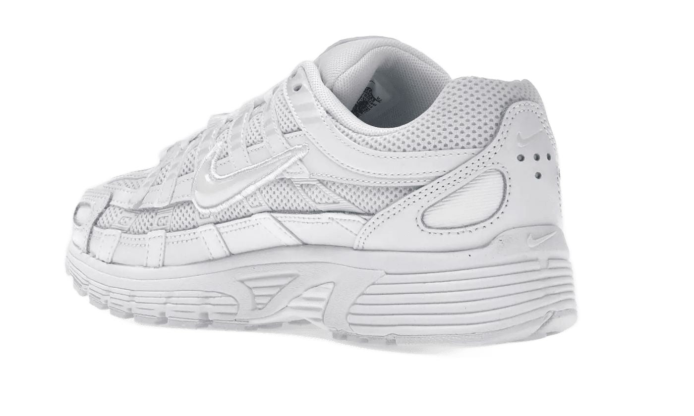 P-6000 Triple White – limitierter Sneaker bei Shade Studios