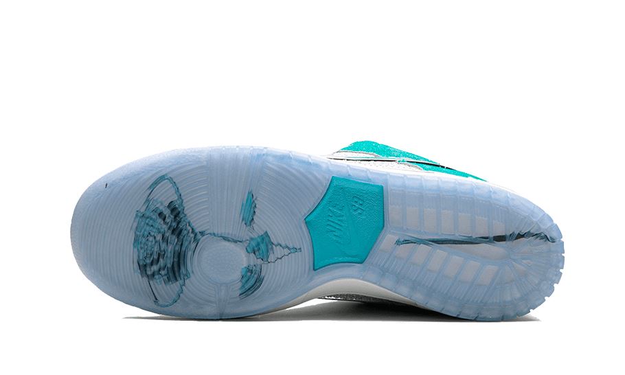 Nike SB Dunk Low April Skateboards – limitierter Sneaker bei Shade Studios
