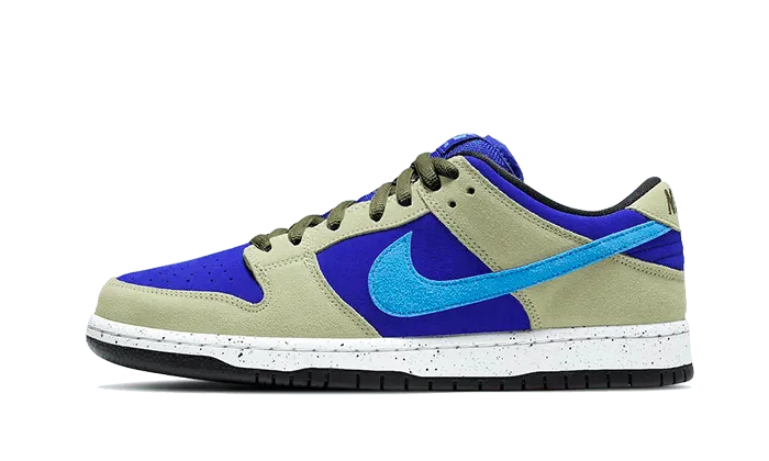 Nike SB Dunk Low Celadon – limitierter Sneaker bei Shade Studios