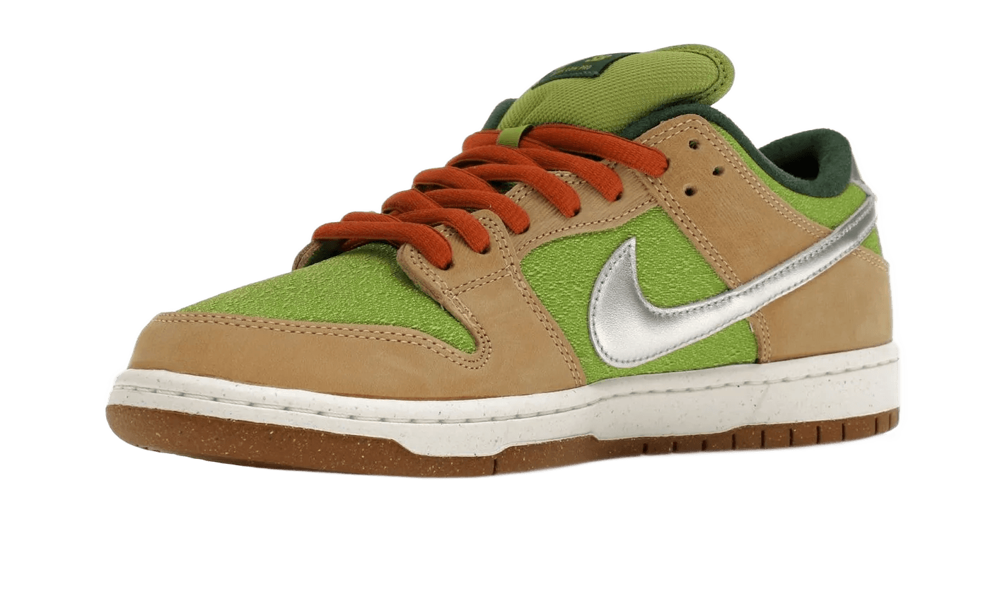 SB Dunk Low Escargot - FQ7585-200