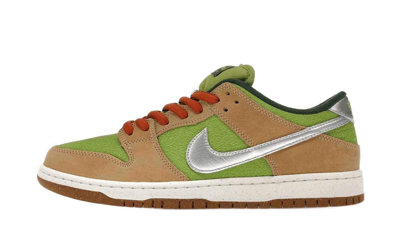 SB Dunk Low Escargot - FQ7585-200