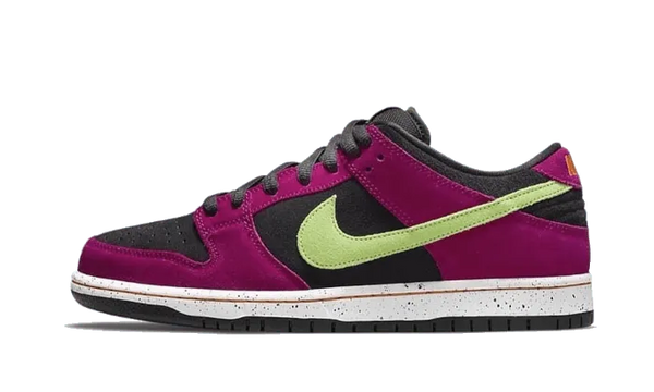 SB Dunk Low Red Plum - BQ6817-501