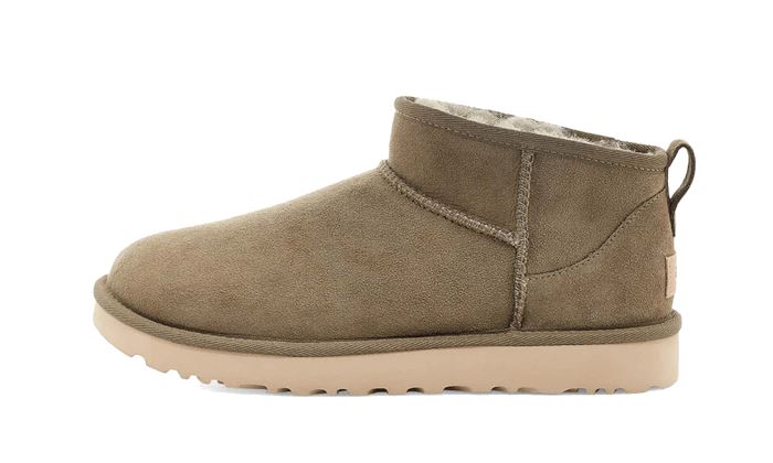 UGG Classic Ultra Mini Boot Burnt Olive – limitierter Sneaker bei Shade Studios