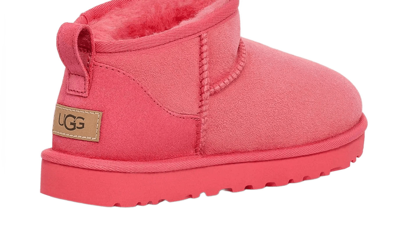 Classic Ultra Mini Boot Pink Glow - 1116109-PGW