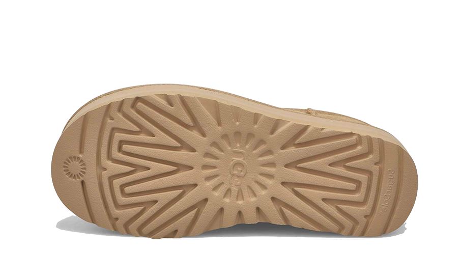 UGG Classic Ultra Mini Platform Boot Mustard Seed – limitierter Sneaker bei Shade Studios