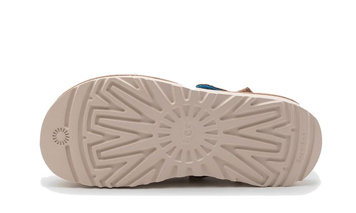 UGG Goldencoast Clog Sand