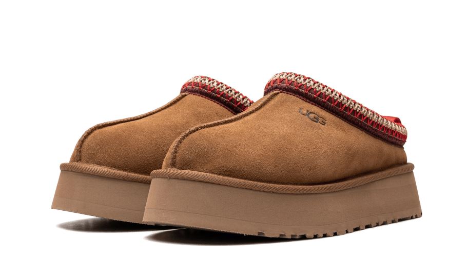 UGG Tazz Slipper Chestnut – limitierter Sneaker bei Shade Studios