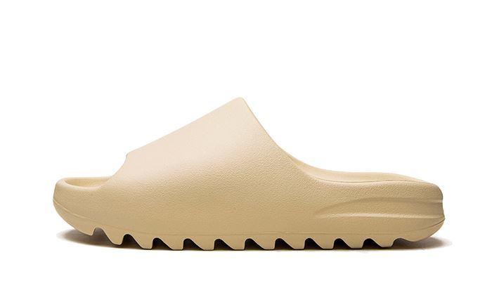 Yeezy Slide Bone (Restock Pair) – limitierter Sneaker bei Shade Studios