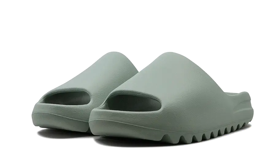 Yeezy Slide Salt – limitierter Sneaker bei Shade Studios