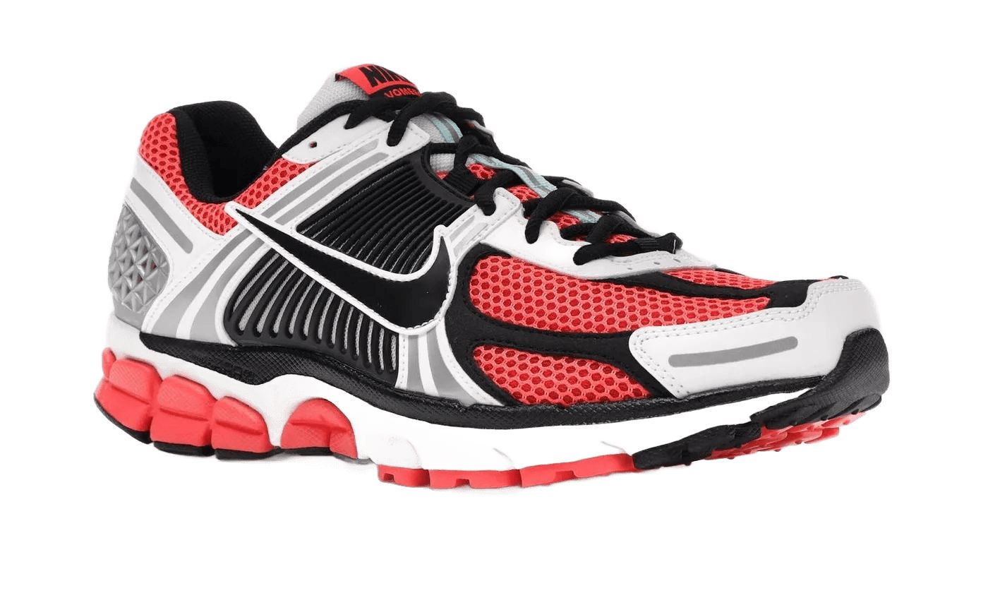 Zoom Vomero 5 Bright Crimson – limitierter Sneaker bei Shade Studios