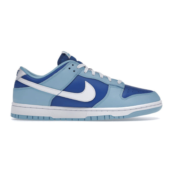 Dieses Bild zeigt einen Nike Dunk Low Sneaker in blau